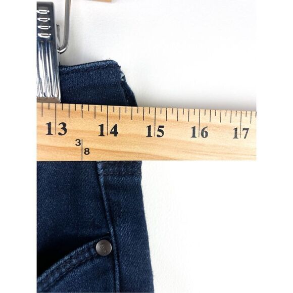 Anthro Pilcro and the Letterpress Stet Crop Skinny Jeans in Dark Wash Size 26 - Picture 6 of 10